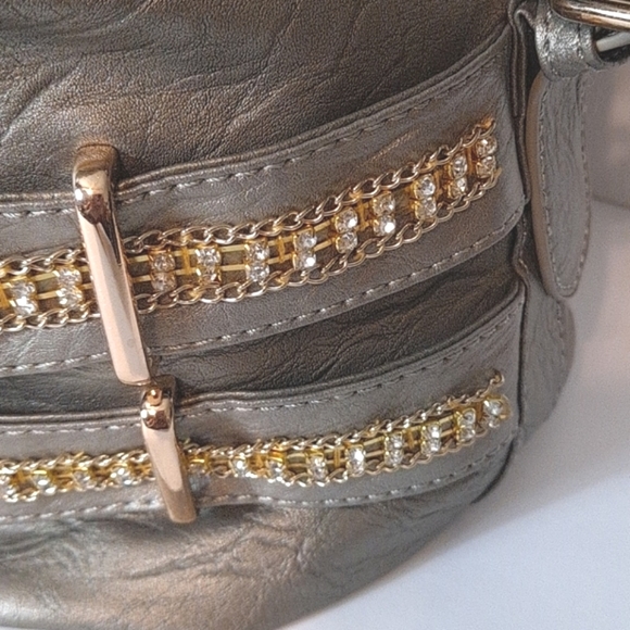 Charlie Charming Bag - Picture 12 of 14